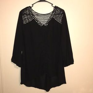 Mid-sleeve Cato cutout Blouse